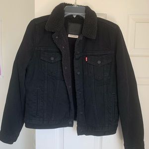 Levi’s Black Jean Jacket! Wool Interior